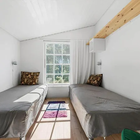 펜션 1601-aakirkeby-lyngvejen-16 Vester Somarken
